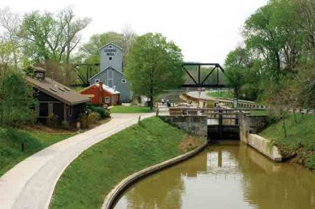Isaac Ludwig Mill: 60 HP Erie Steam Engine Helps Power Scenic Destination Image